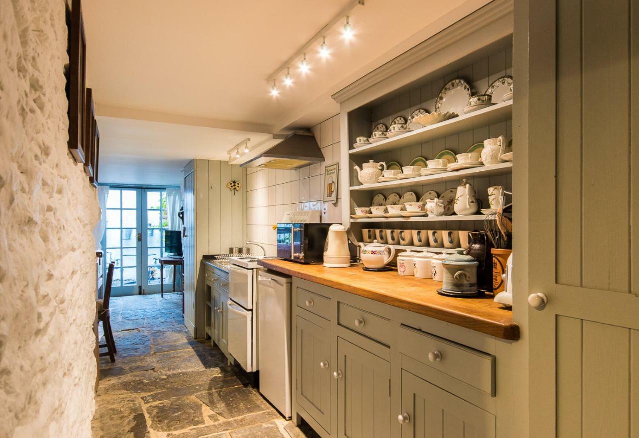 Cleo Gallery Apartments Kenmare Bagian luar foto